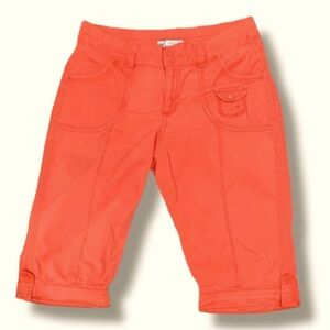𝅺lee Easy Fit Size 10 Capri Melon Colored Cargo Pants